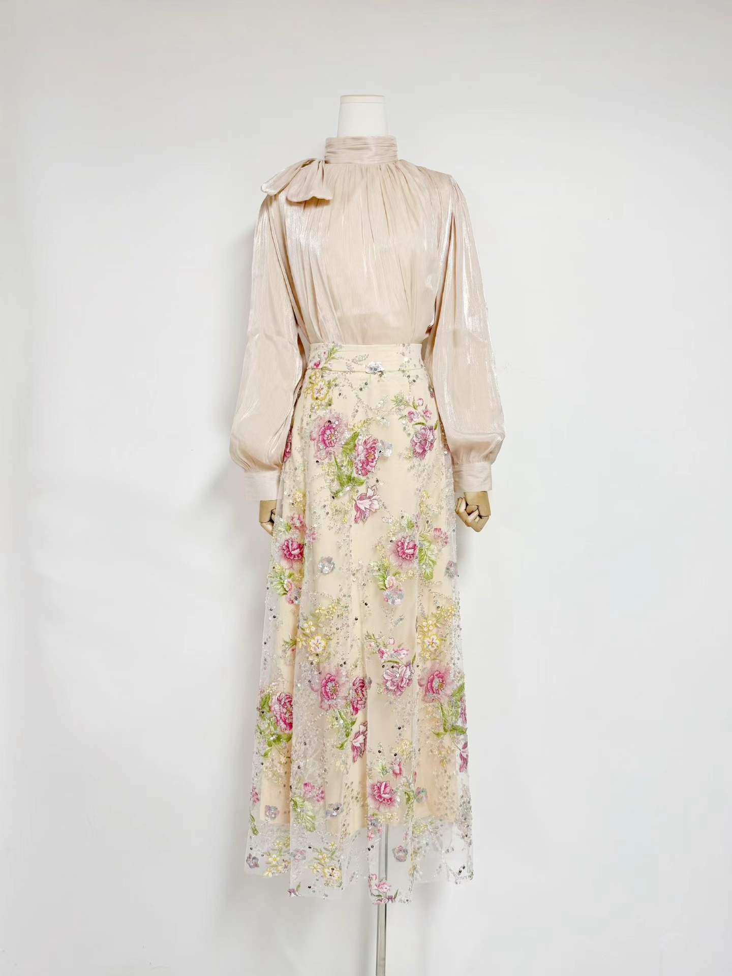 VGH Zarif Şık Siyah Çiçek Dese - Women'S Elegant Formal Wear incelemesi ve fiyatı
